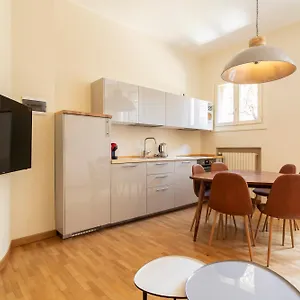 Residenza Cornaggia Milan