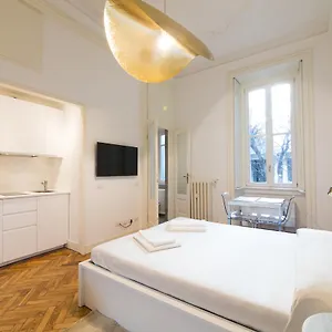 Brera Design And Bright Flat Milan