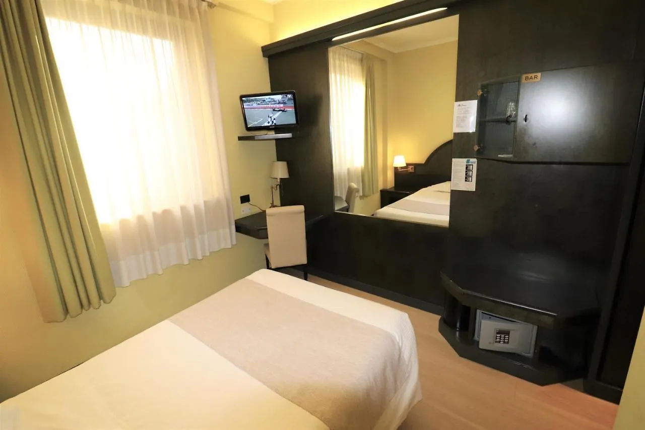Hotel Domenichino Milan