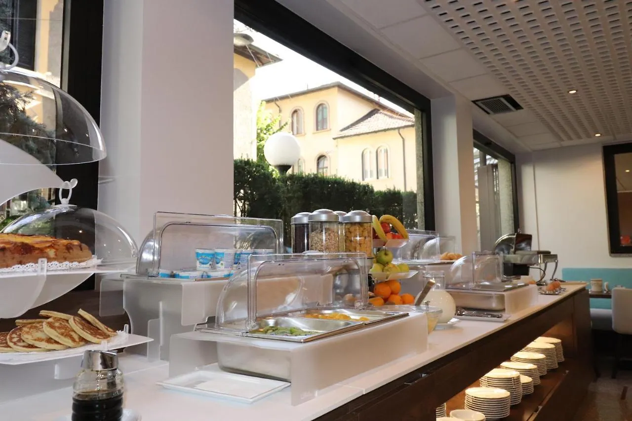 Hotel Domenichino Milan 3*,