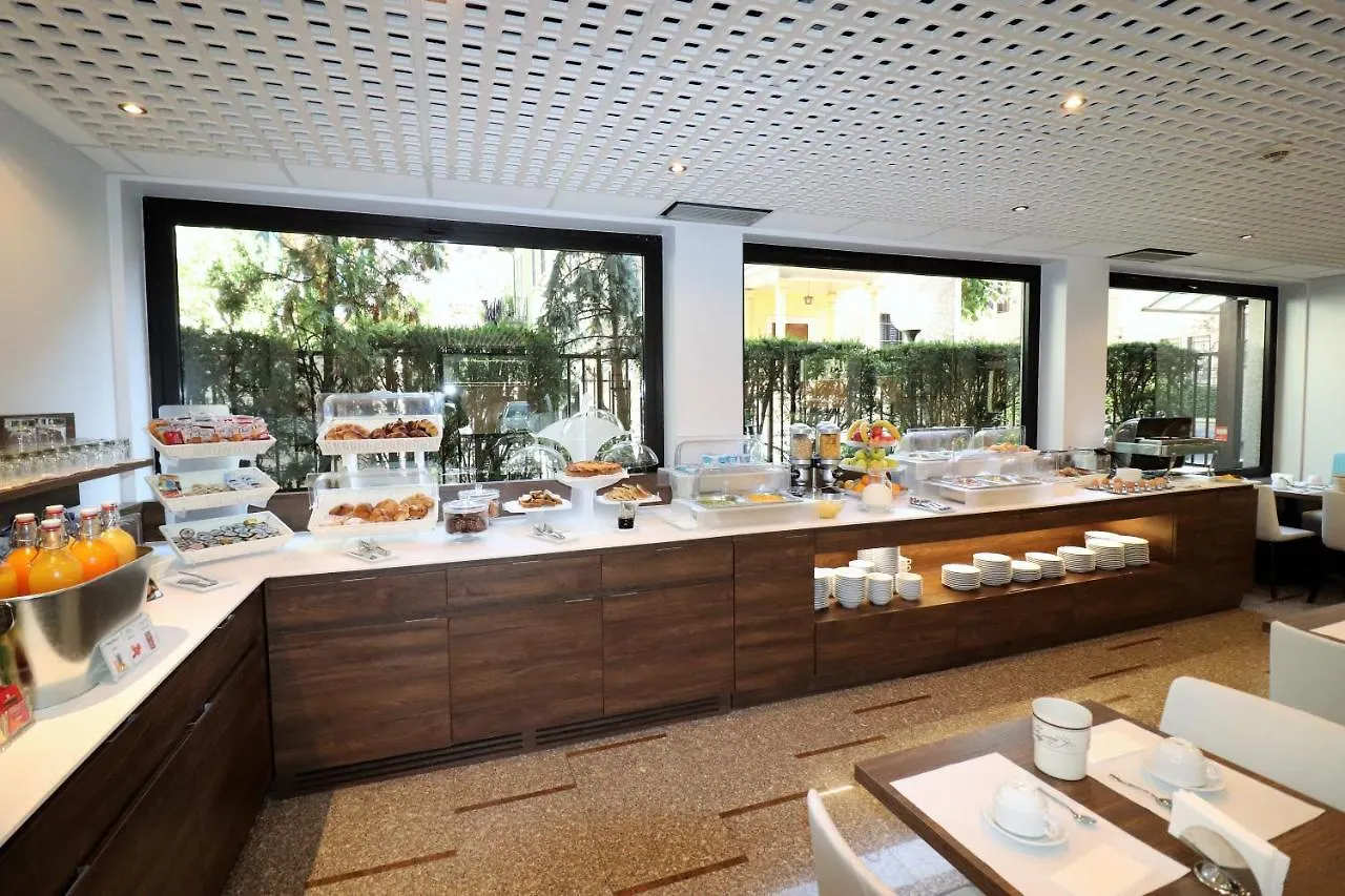 Hotel Domenichino Μιλάνο 3*,  Ιταλία
