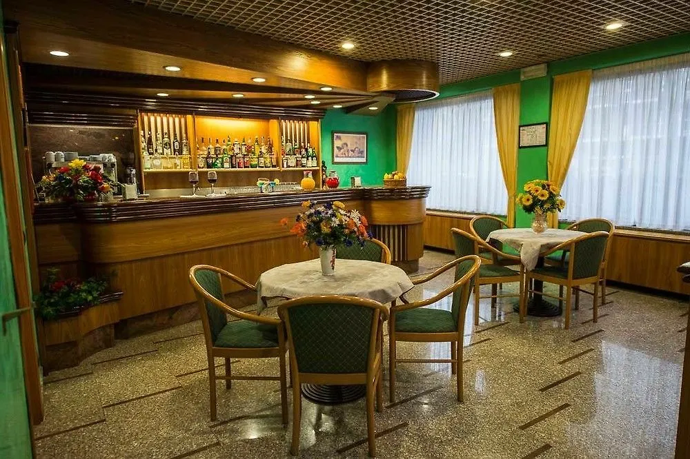 Hotel Domenichino Milan 3*,  Italy